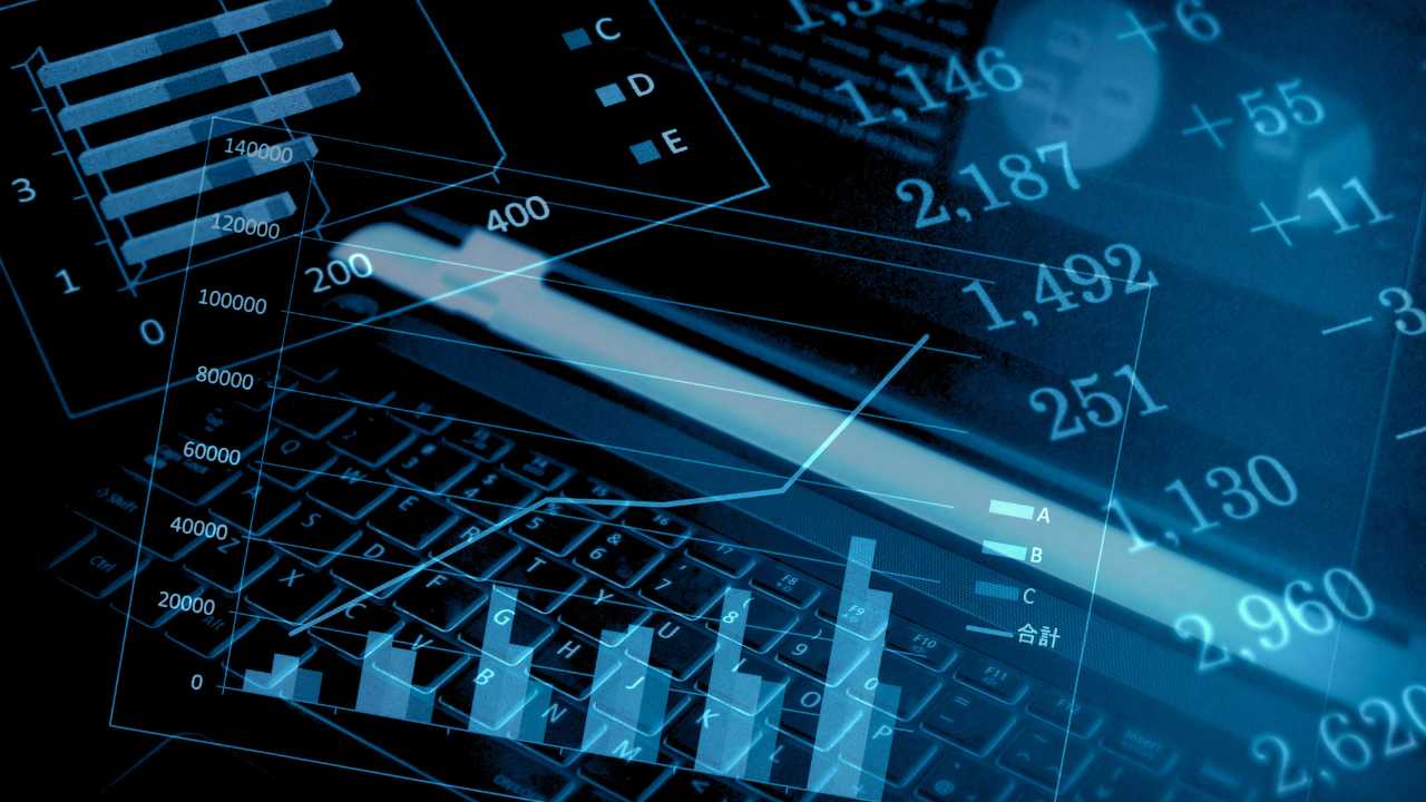 Flexible reporting for legal operations